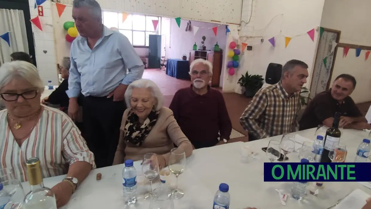 Associação de Reformados do Tramagal comemorou 25 anos com um almoço convívio