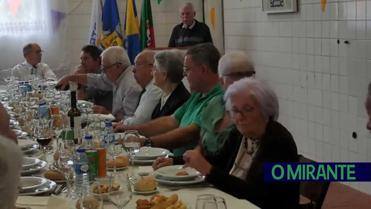 Associação de Reformados do Tramagal comemorou 25 anos com um almoço convívio