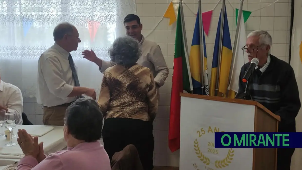 Associação de Reformados do Tramagal comemorou 25 anos com um almoço convívio