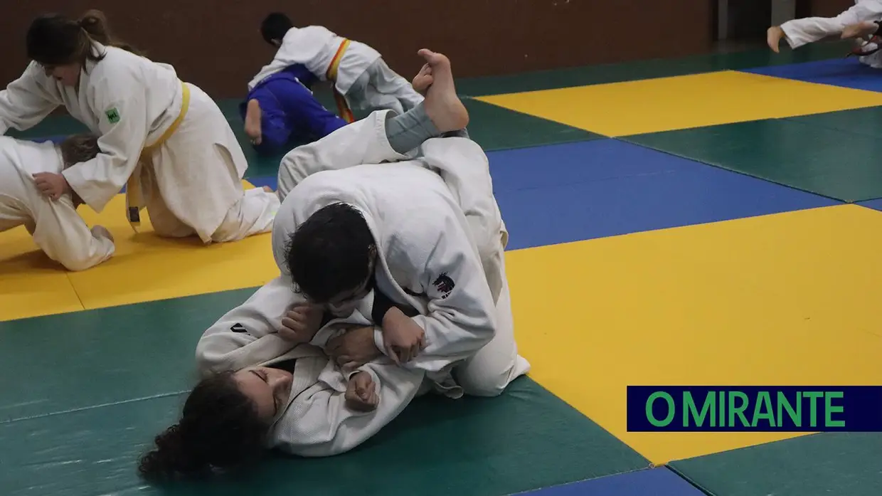 Espírito do judo cresce em Riachos com disciplina, respeito e amizade