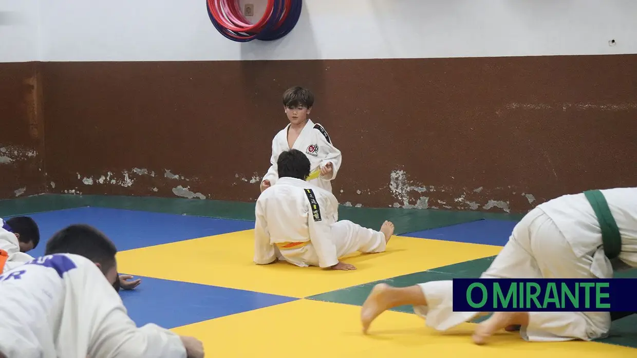 Espírito do judo cresce em Riachos com disciplina, respeito e amizade