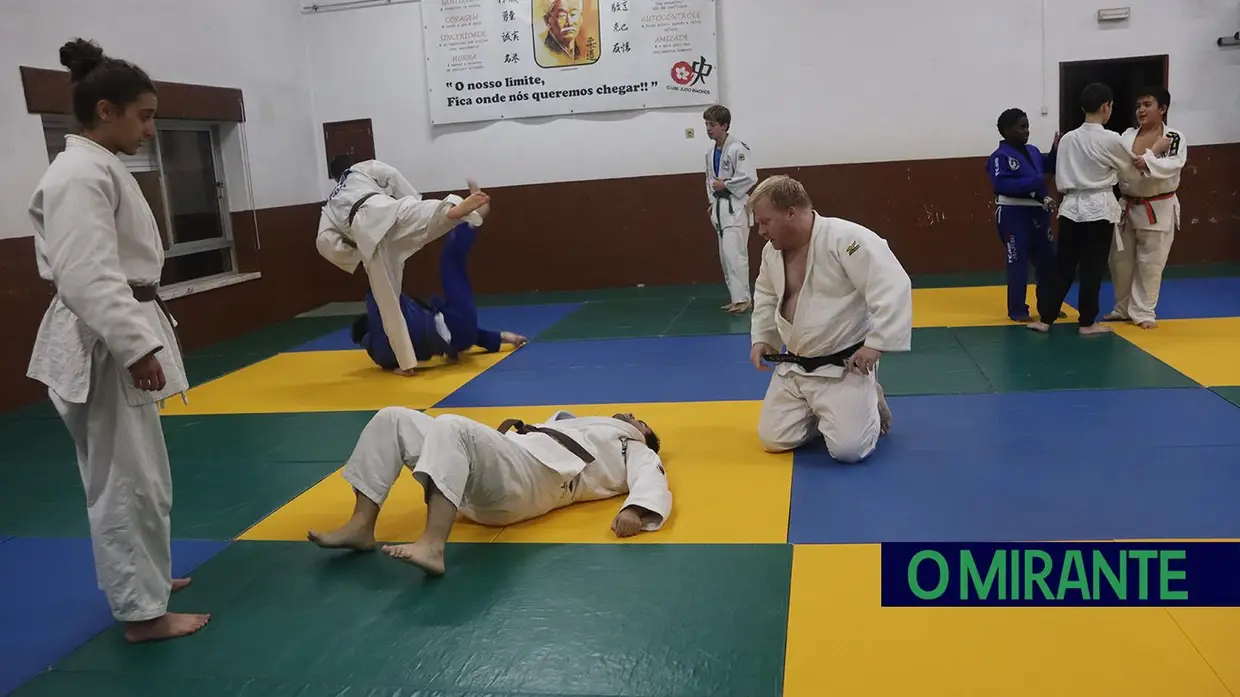 Espírito do judo cresce em Riachos com disciplina, respeito e amizade