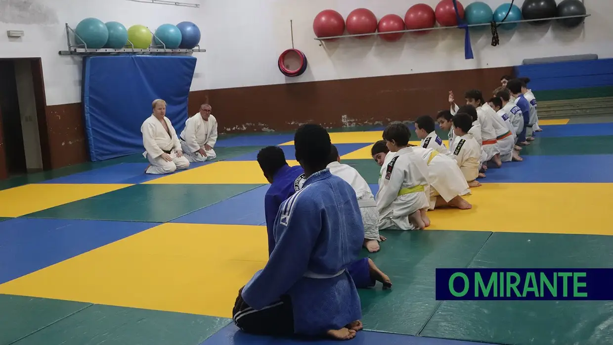 Espírito do judo cresce em Riachos com disciplina, respeito e amizade