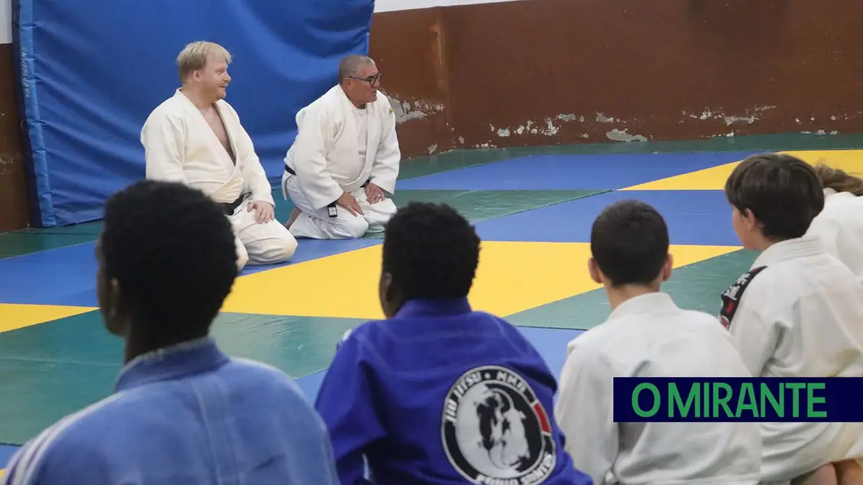 Espírito do judo cresce em Riachos com disciplina, respeito e amizade