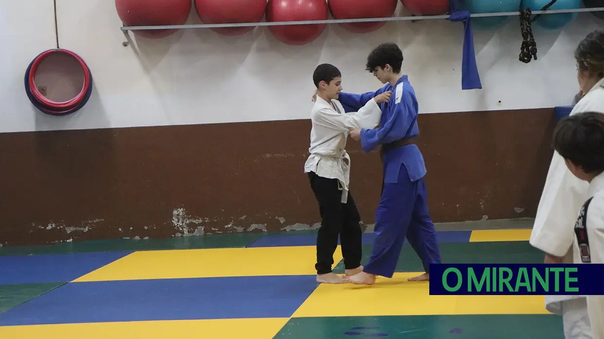 Espírito do judo cresce em Riachos com disciplina, respeito e amizade