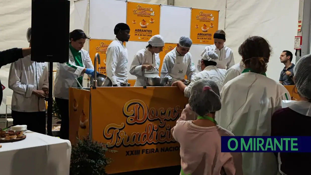 Agrupamento de Escolas Verde Horizonte na Feira Nacional de Doçaria Tradicional