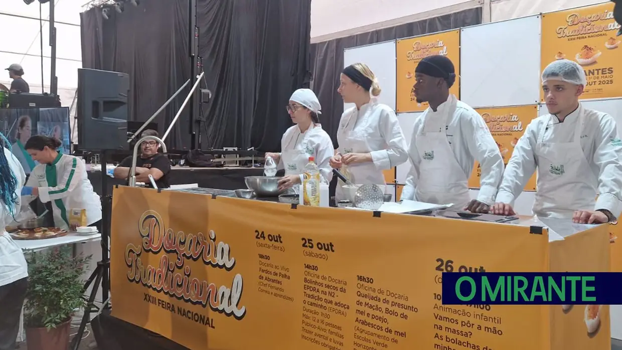 Agrupamento de Escolas Verde Horizonte na Feira Nacional de Doçaria Tradicional
