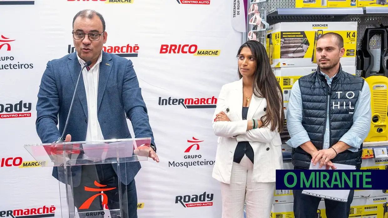 Já abriu o Bricomarché do Cartaxo, de Shaiza e Marco Rodrigues