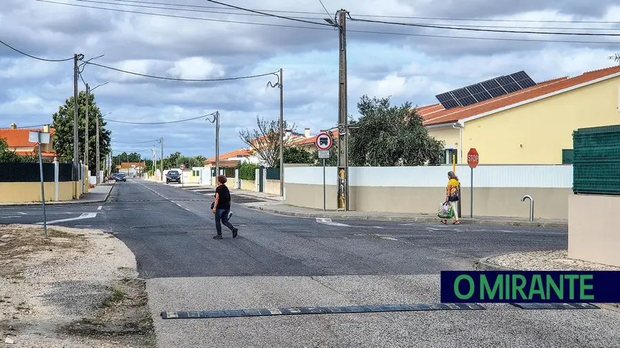 Requalificação da Estrada das Vagonetas completa ligação entre a EN10 e a EN118 em Samora Correia 