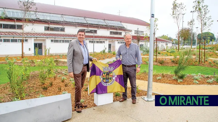 As últimas inaugurações de Pedro Ribeiro a correr por causa da chuva