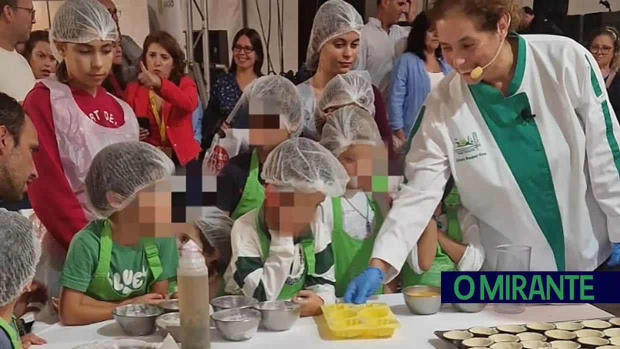 Agrupamento de Escolas Verde Horizonte na Feira Nacional de Doçaria Tradicional