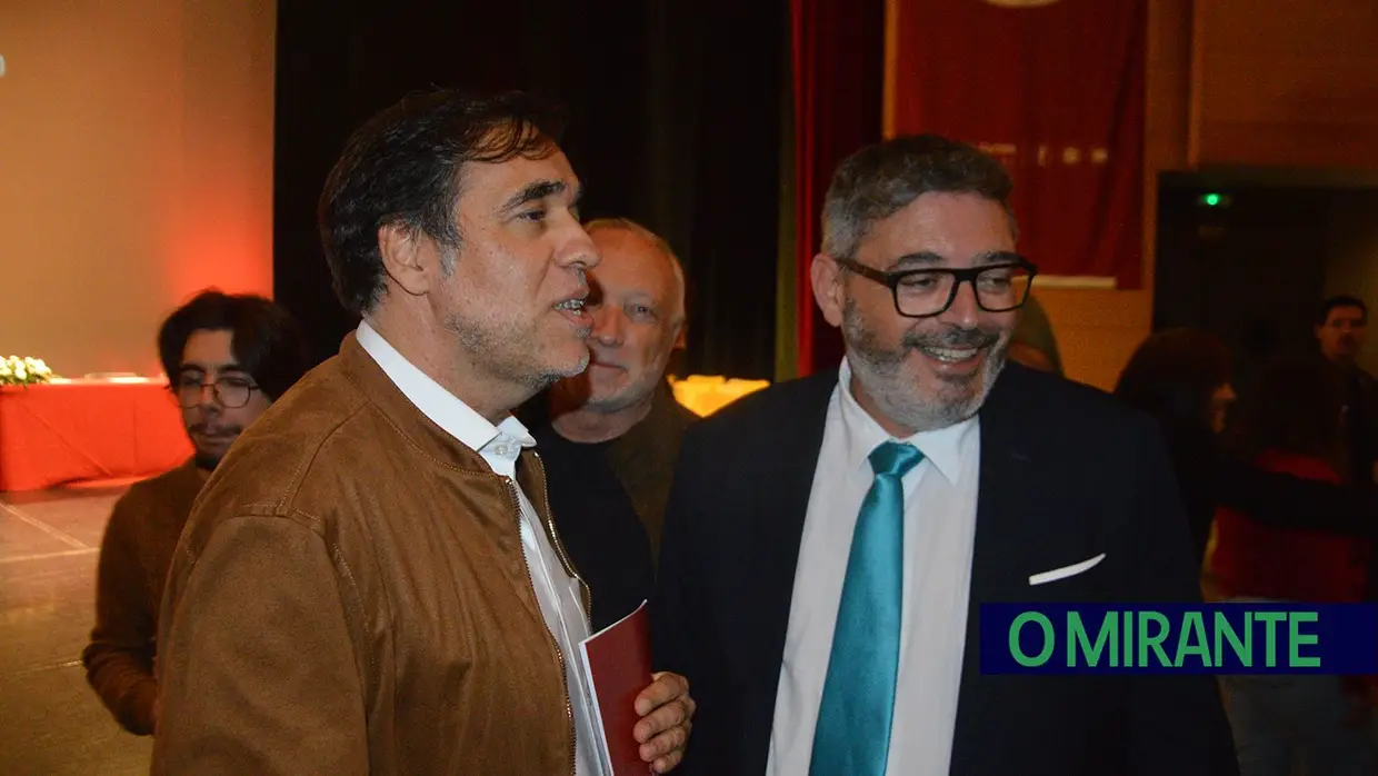 Tomada de posse em VFX com casa cheia no Ateneu Vilafranquense