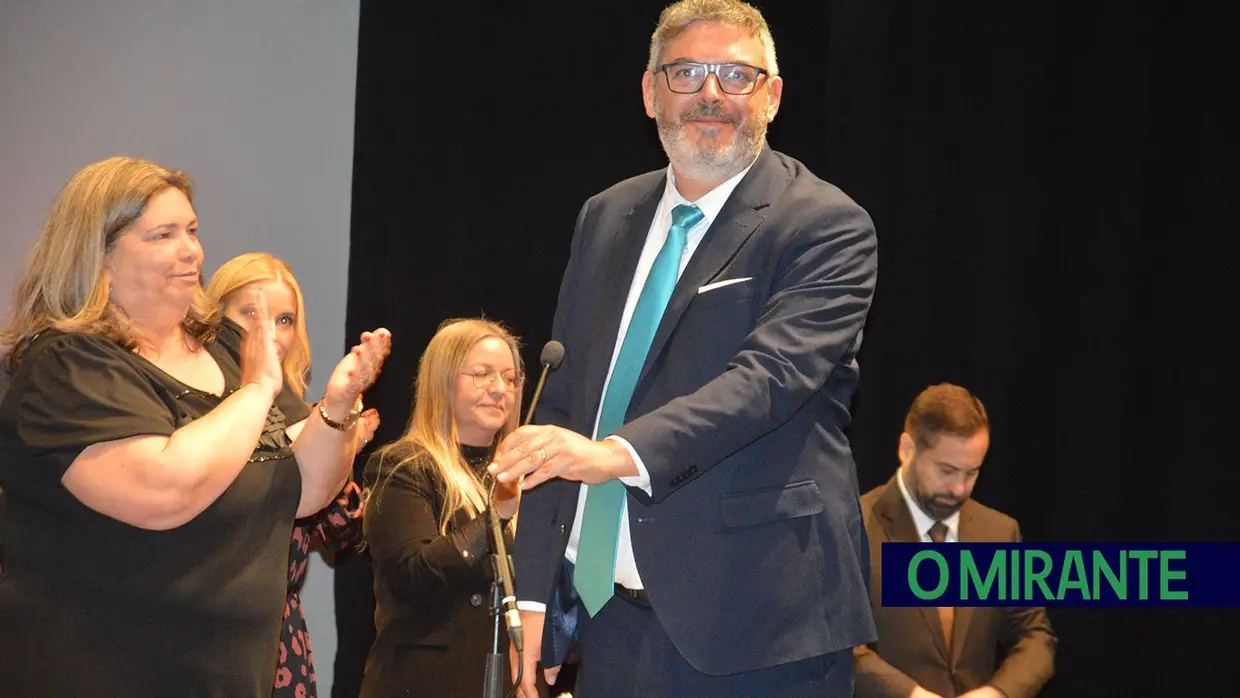 Tomada de posse em VFX com casa cheia no Ateneu Vilafranquense