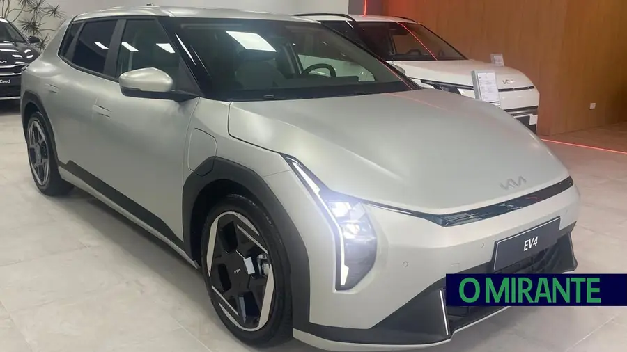 Julião Luz & Filhos apresenta novo KIA EV4 em Santarém Julião Luz & Filhos apresenta novo KIA EV4 em Santarém