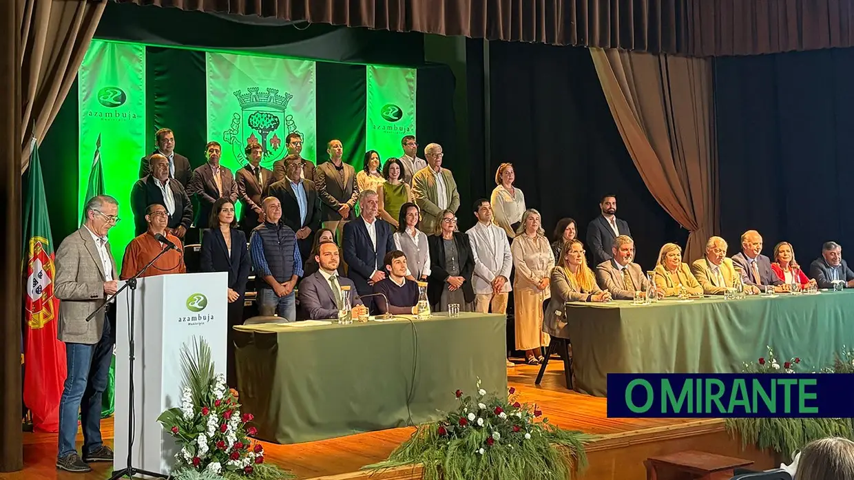 Silvino Lúcio promete mais coesão e investimento para Azambuja na tomada de posse