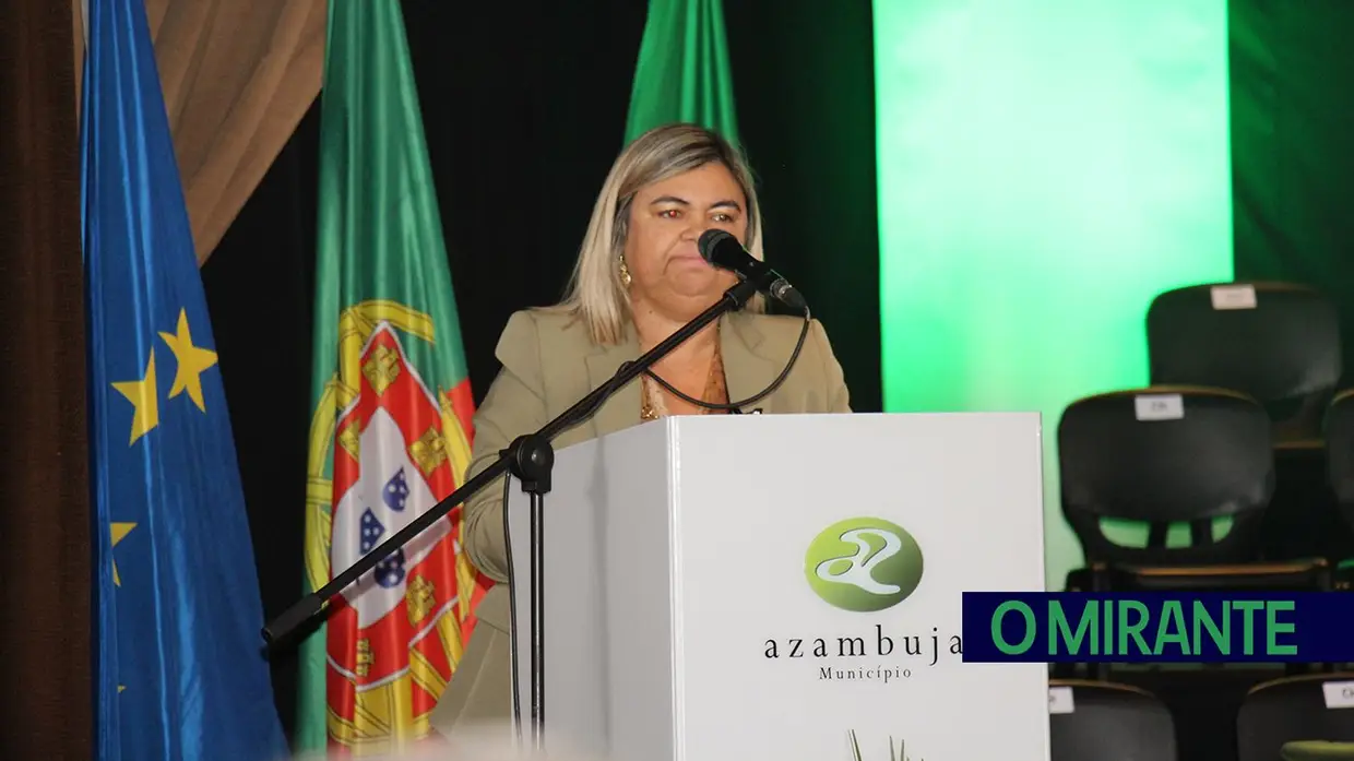 Silvino Lúcio promete mais coesão e investimento para Azambuja na tomada de posse