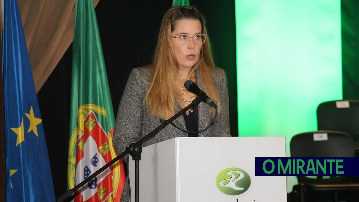 Silvino Lúcio promete mais coesão e investimento para Azambuja na tomada de posse