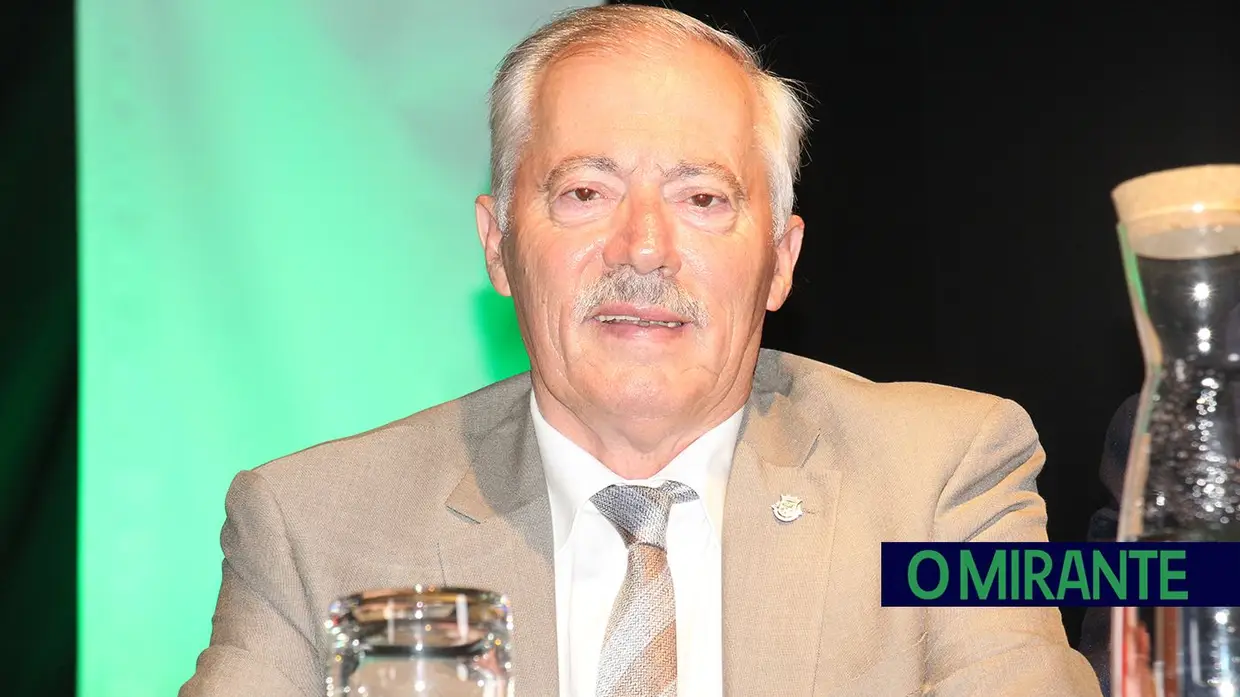 Silvino Lúcio promete mais coesão e investimento para Azambuja na tomada de posse