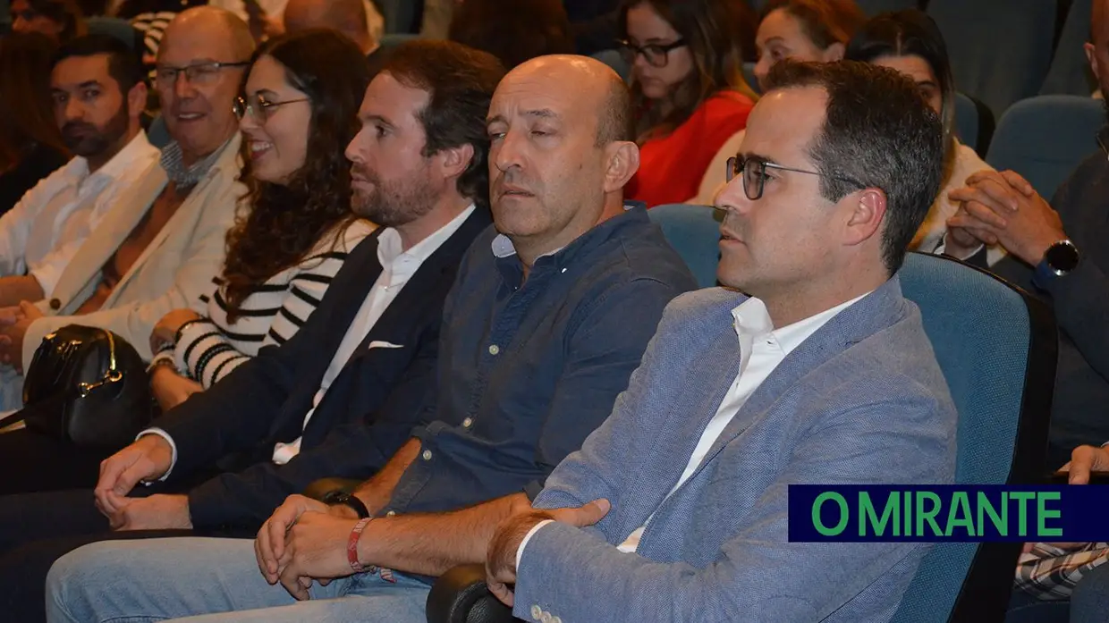 AD lidera freguesia de Samora Correia com presença socialista