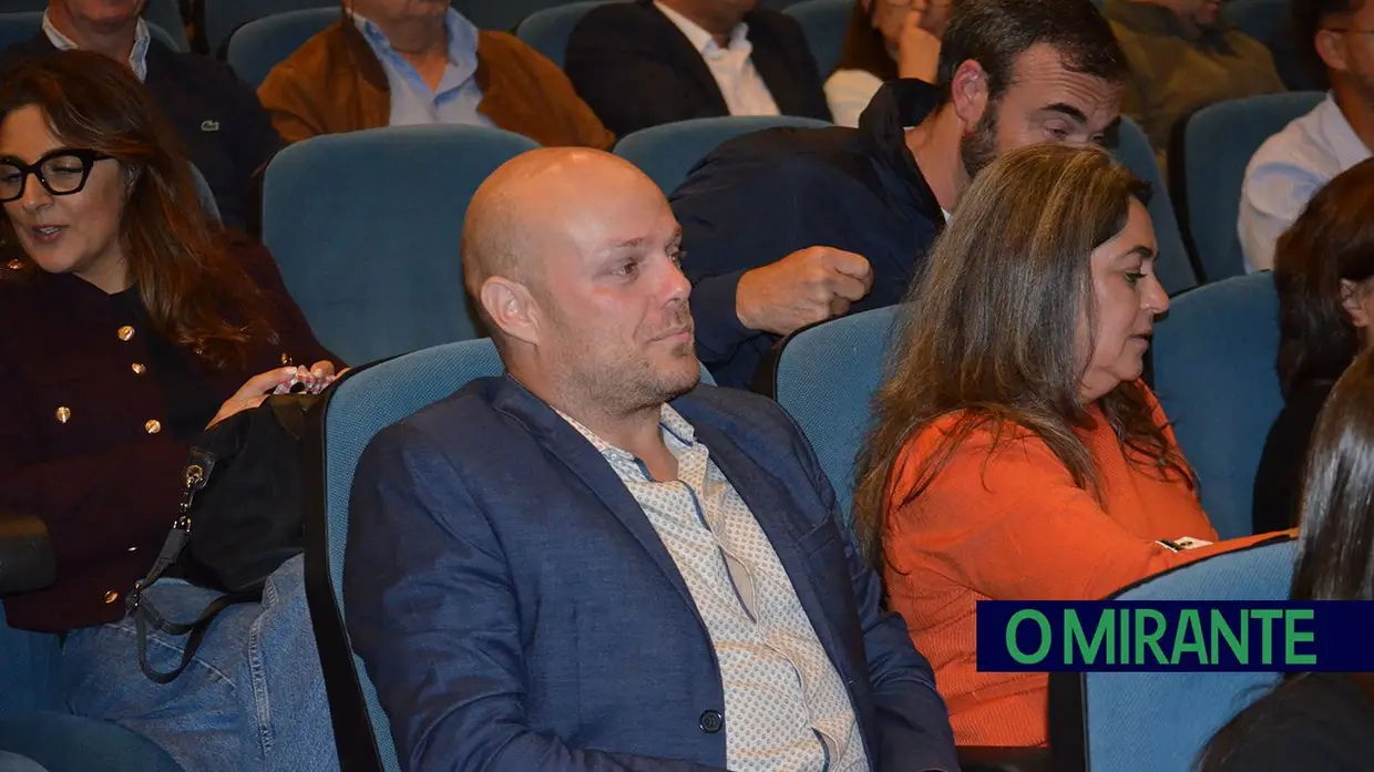 AD lidera freguesia de Samora Correia com presença socialista