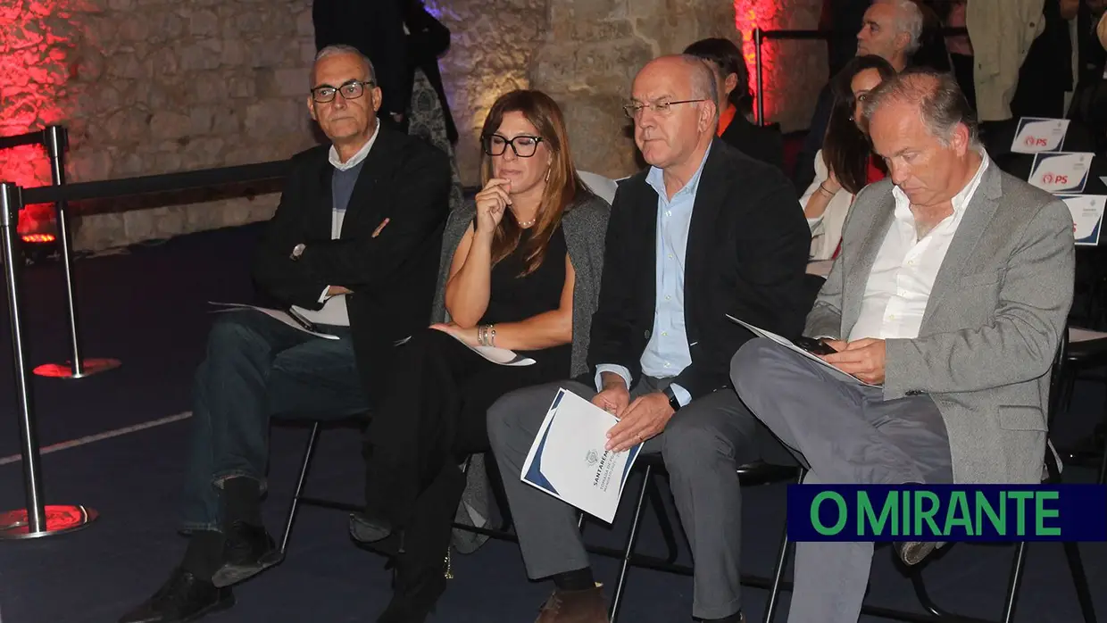 Novos autarcas do município de Santarém tomaram posse