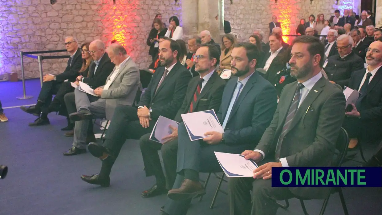 Novos autarcas do município de Santarém tomaram posse