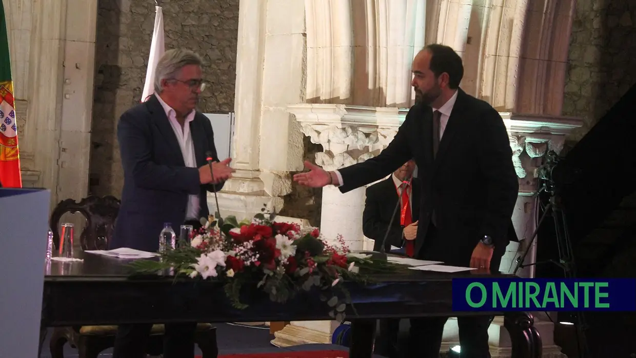 Novos autarcas do município de Santarém tomaram posse