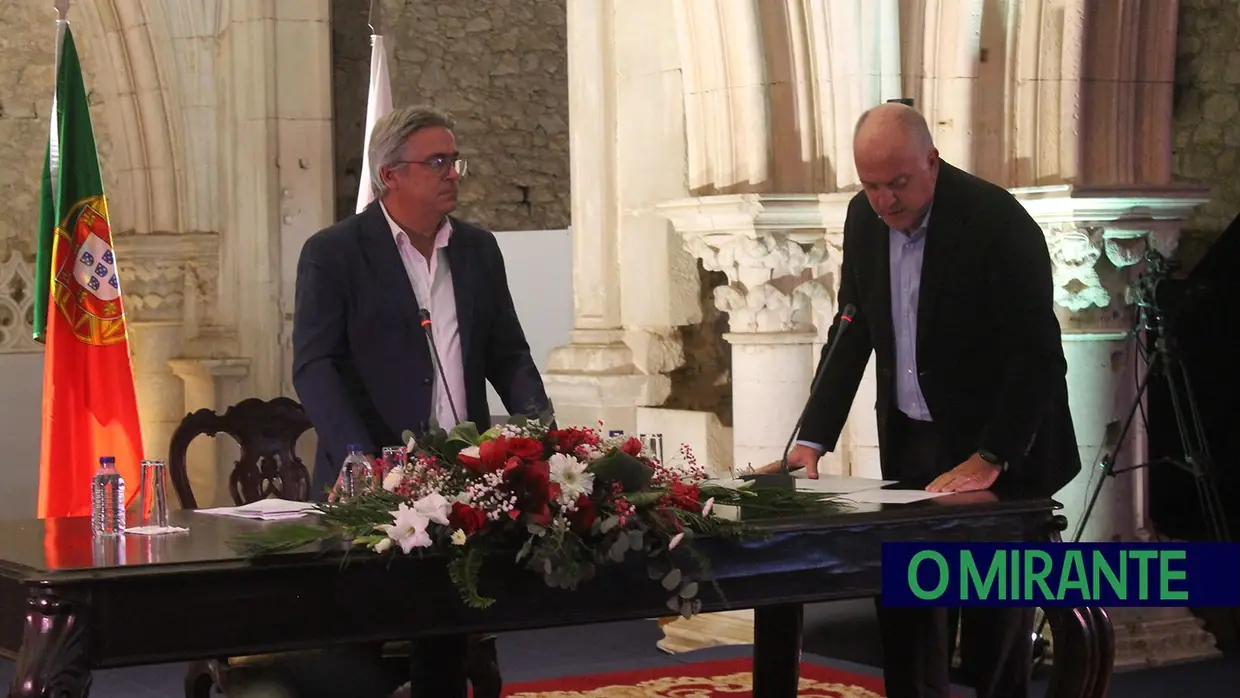 Novos autarcas do município de Santarém tomaram posse