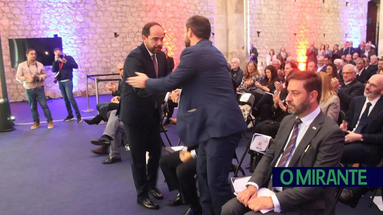 Novos autarcas do município de Santarém tomaram posse