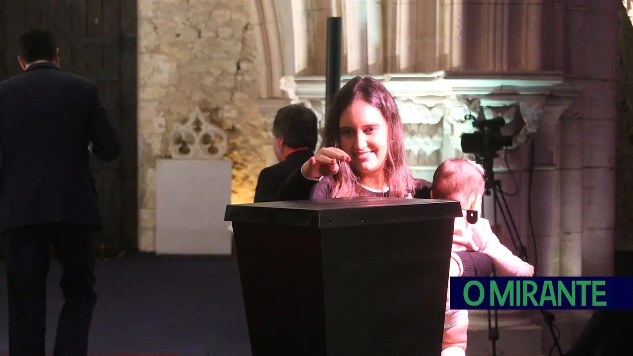 Novos autarcas do município de Santarém tomaram posse