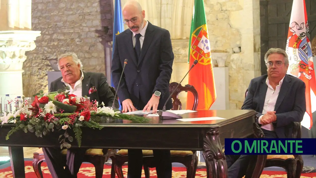 Novos autarcas do município de Santarém tomaram posse