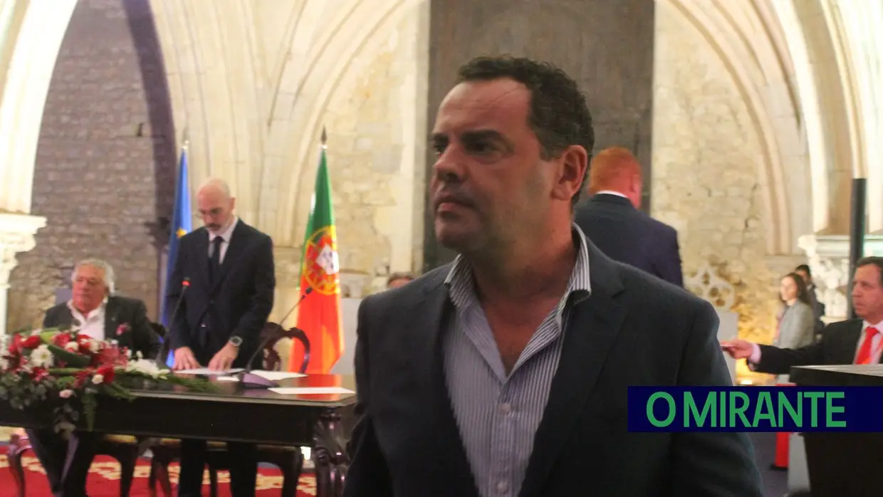 Novos autarcas do município de Santarém tomaram posse