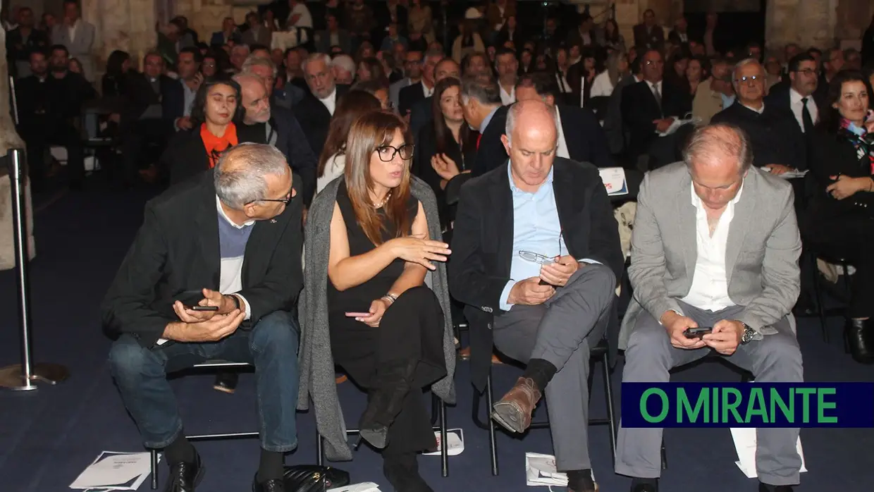 Novos autarcas do município de Santarém tomaram posse