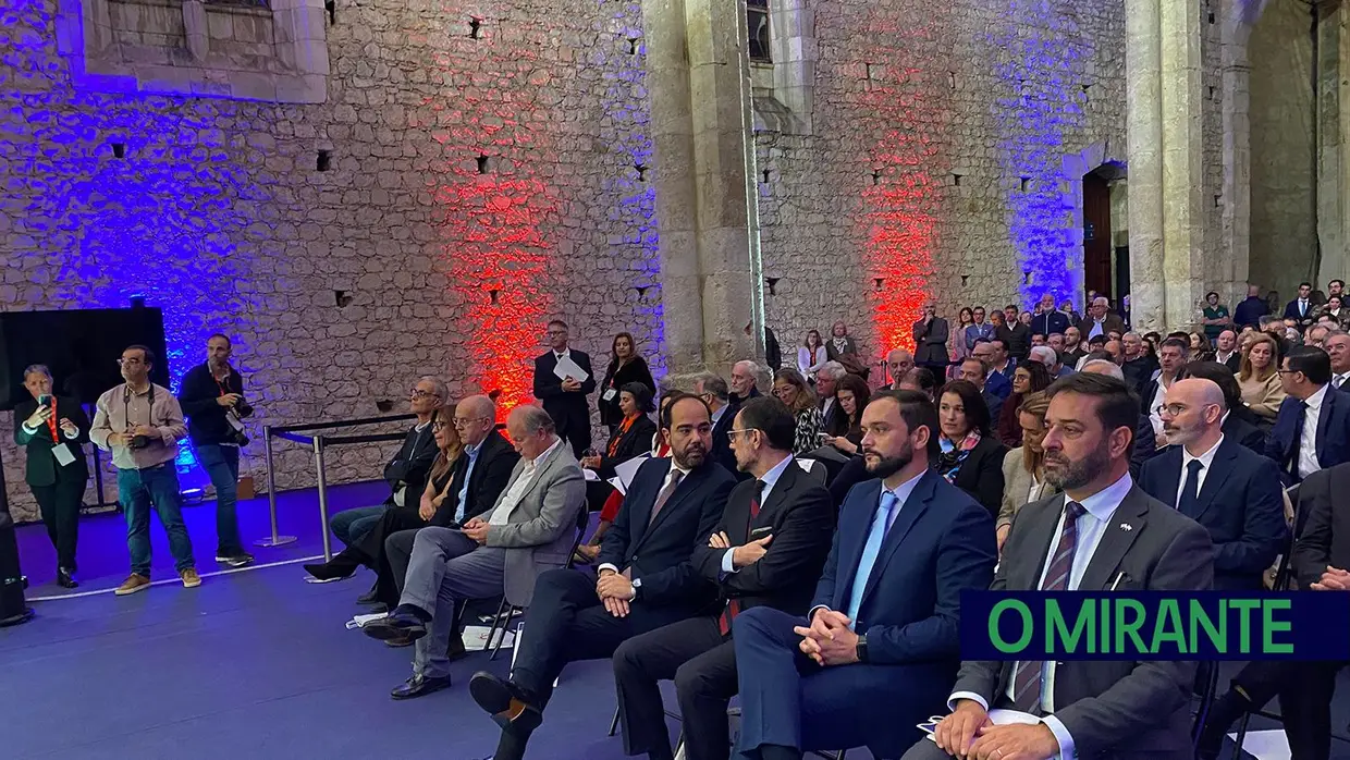 Novos autarcas do município de Santarém tomaram posse