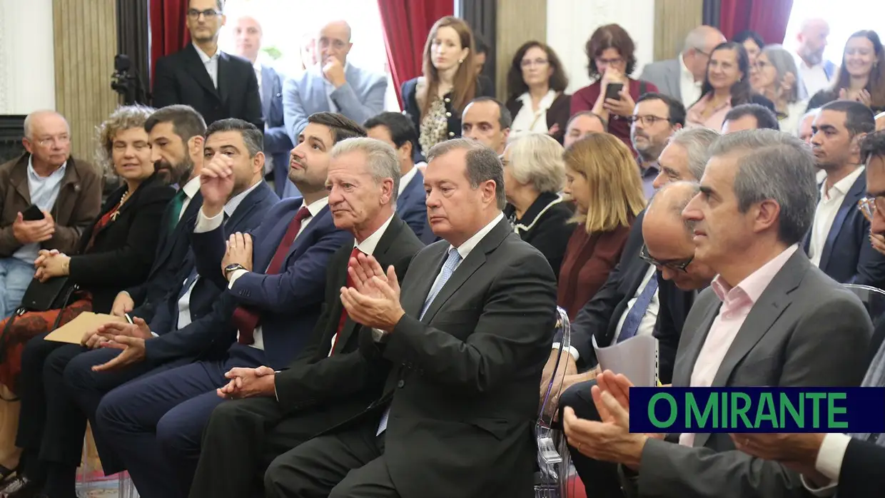 Eleitos de Alenquer tomaram posse para novo mandato