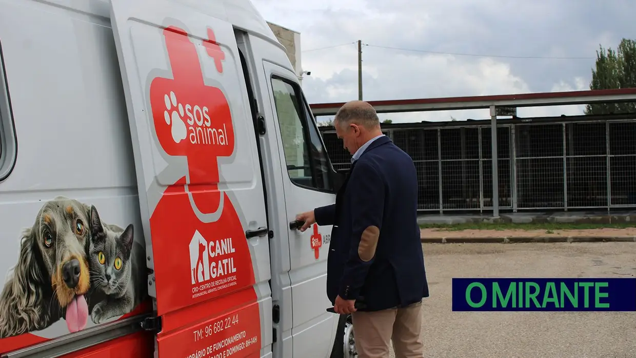 Câmara de Abrantes inaugura bloco operatório e apresenta ambulância animal no Centro de Recolha Oficial