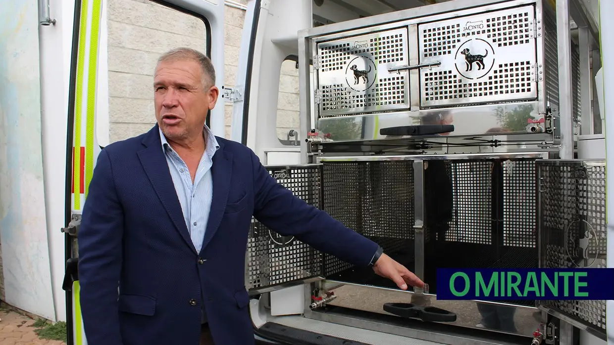 Câmara de Abrantes inaugura bloco operatório e apresenta ambulância animal no Centro de Recolha Oficial