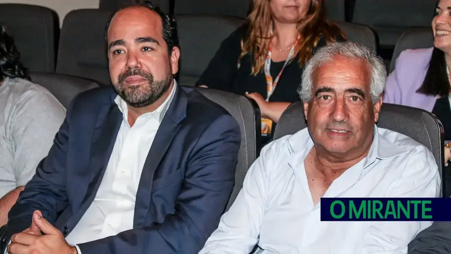 Ambiente político crispado em Santarém com o presidente da câmara a atacar o PS Ambiente político crispado em Santarém com o presidente da câmara a atacar o PS