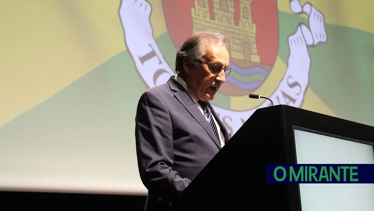 José Trincão Marques toma posse em Torres Novas e promete ser o presidente de todos os torrejanos