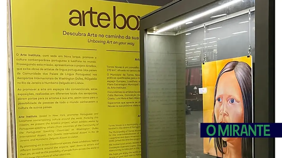 Artistas do Oeste transformam aeroporto do Rio de Janeiro em galeria