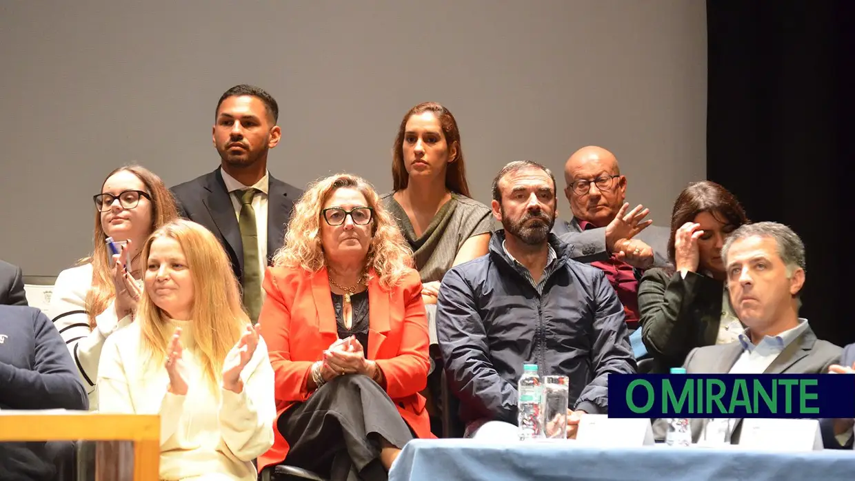 Benavente inicia novo ciclo político com tomada de posse de Sónia Ferreira à frente da Câmara