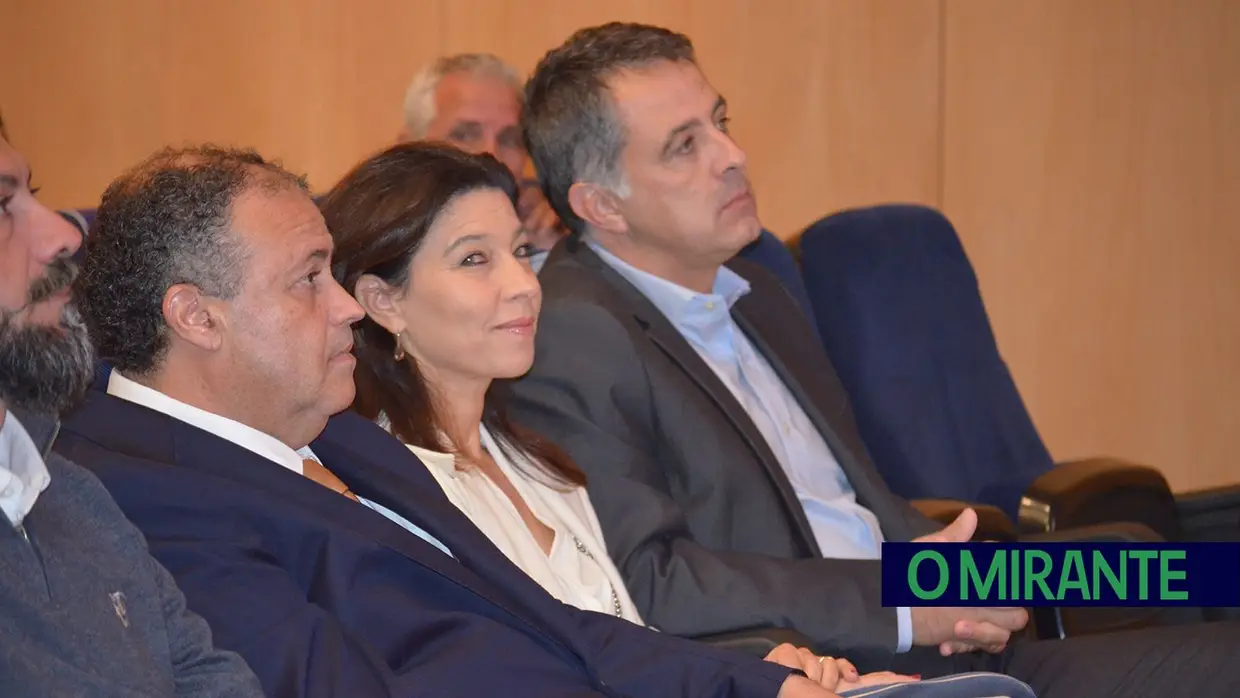 Benavente inicia novo ciclo político com tomada de posse de Sónia Ferreira à frente da Câmara