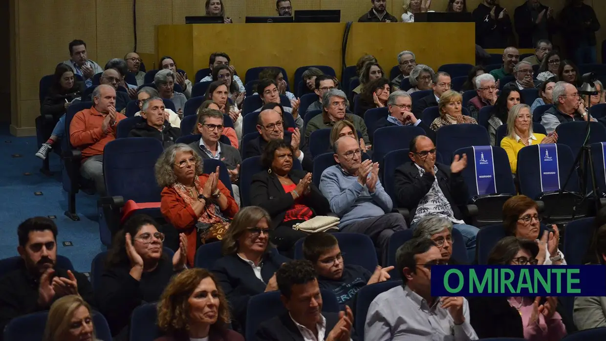 Benavente inicia novo ciclo político com tomada de posse de Sónia Ferreira à frente da Câmara