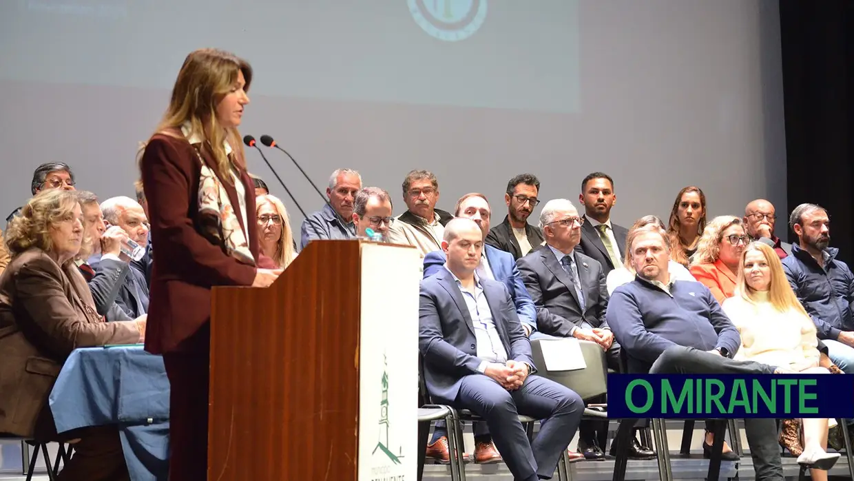 Benavente inicia novo ciclo político com tomada de posse de Sónia Ferreira à frente da Câmara