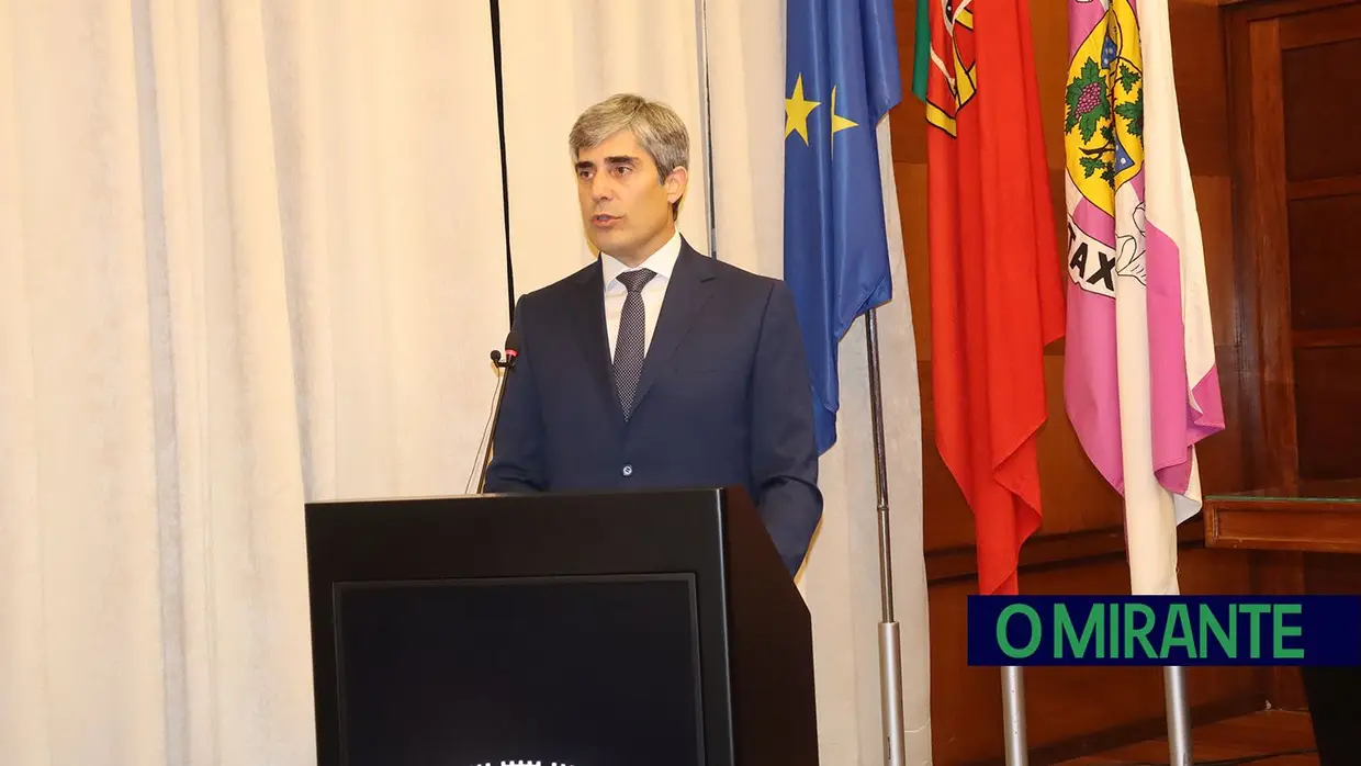 João Heitor assume novo mandato com promessa de consolidar progresso do concelho