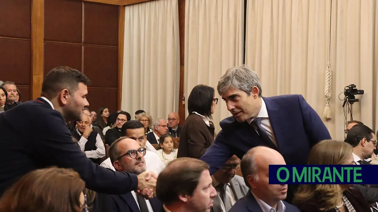 João Heitor assume novo mandato com promessa de consolidar progresso do concelho