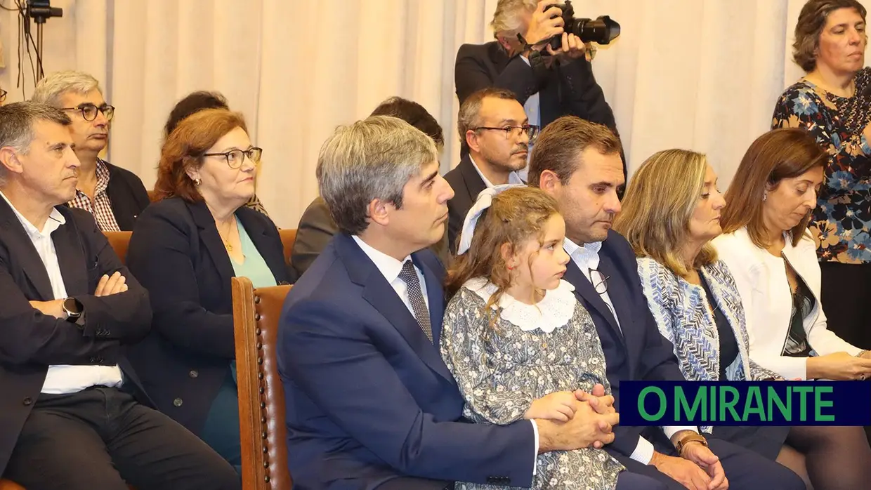 João Heitor assume novo mandato com promessa de consolidar progresso do concelho