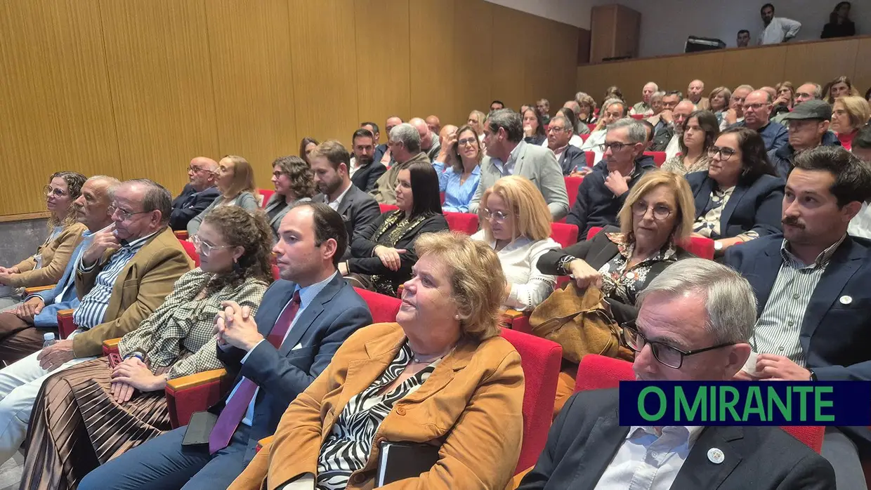 PS aposta na estabilidade e abriu espaço ao PSD na liderança da Assembleia Municipal de Coruche