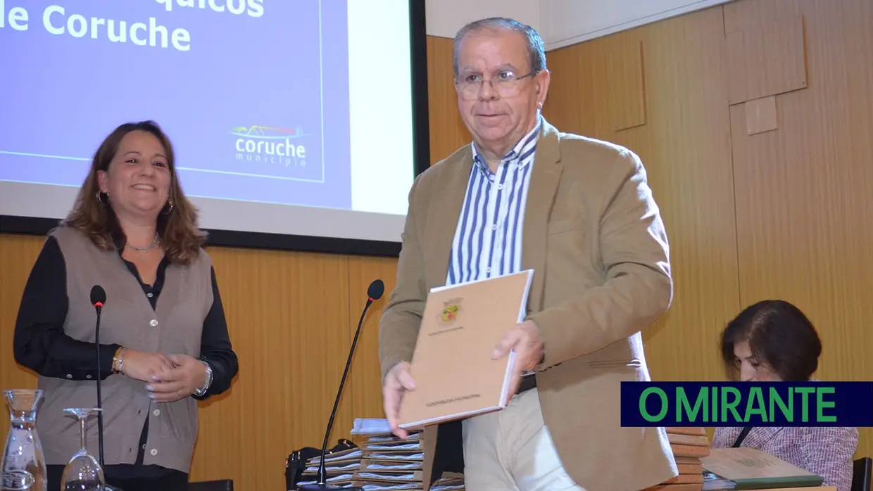 PS aposta na estabilidade e abriu espaço ao PSD na liderança da Assembleia Municipal de Coruche