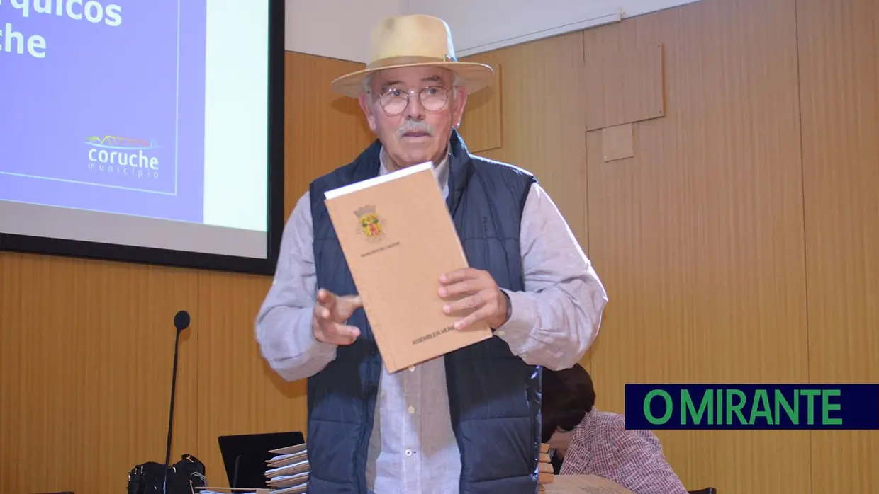 PS aposta na estabilidade e abriu espaço ao PSD na liderança da Assembleia Municipal de Coruche